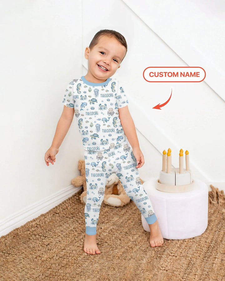 Zweiteiliges, kurzärmliges Pyjama-Set mit Marienkäfern