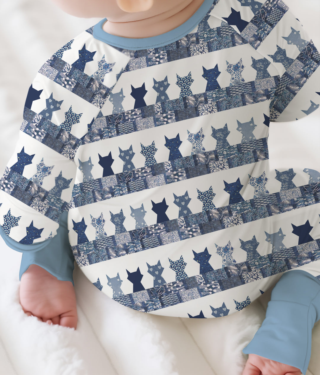 Midnight Feline Convertible Zippy