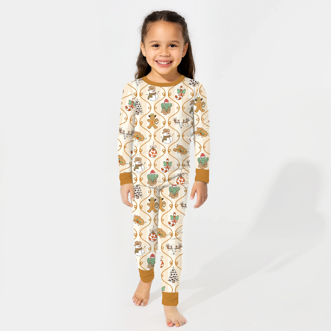 Zweiteiliges Langarm-Pyjama-Set mit Sommerfrüchten