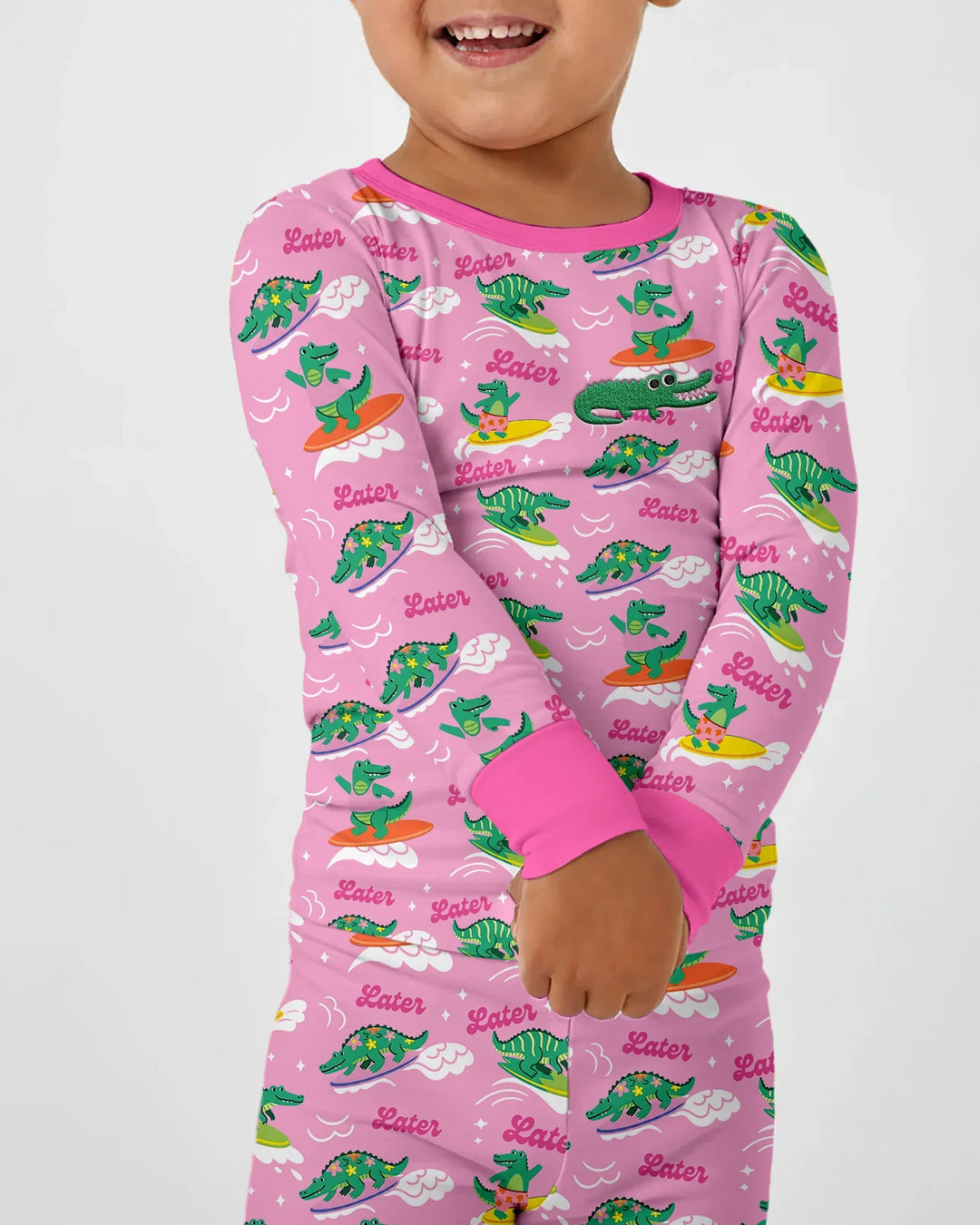 Conjunto de pijama de dos piezas de bambú de manga larga con cocodrilo bordado para verano