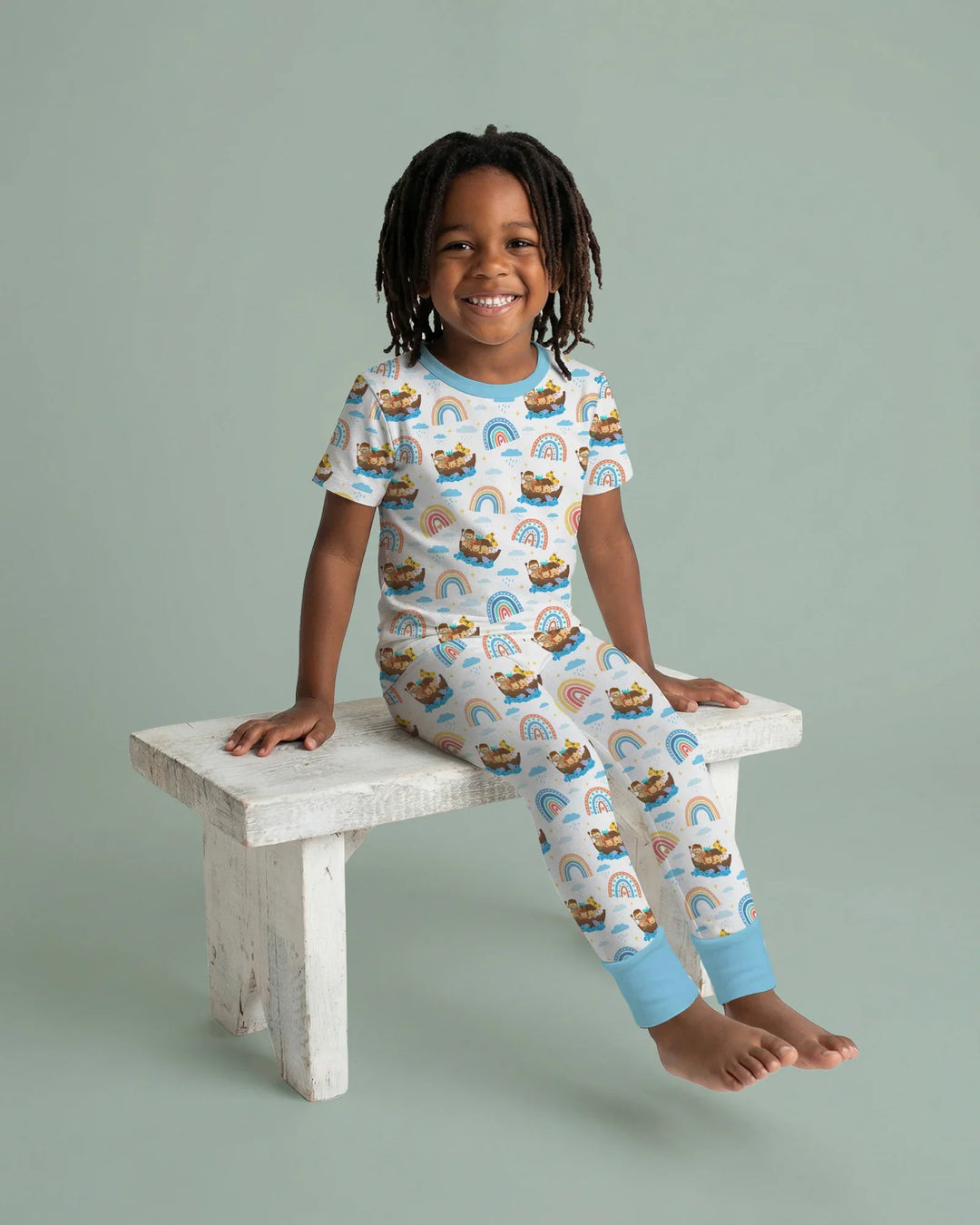 Pijama de dos piezas de manga corta "El Arca de Noé y la Promesa del Arco Iris de Dios"