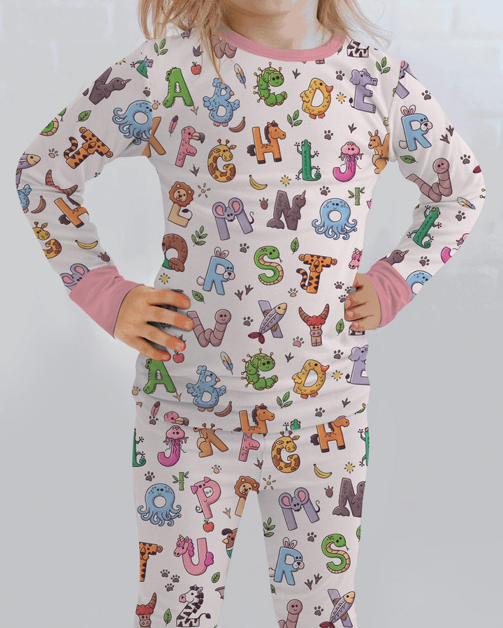 Zweiteiliges Langarm-Pyjama-Set mit Sommerfrüchten