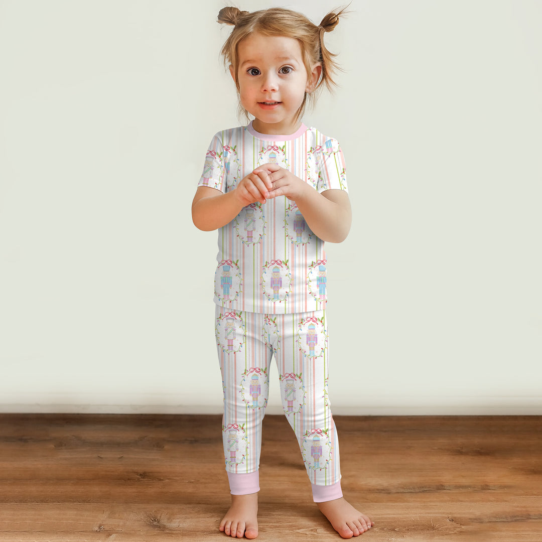 Zweiteiliges, kurzärmliges Pyjama-Set mit Marienkäfern