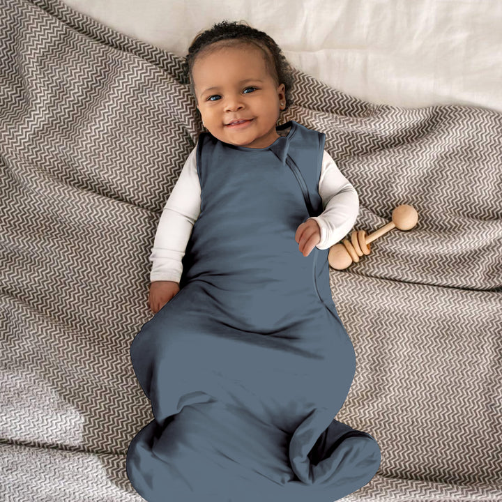Stahlblau Baby Schlafsack Bambus - elegant und unterstützend