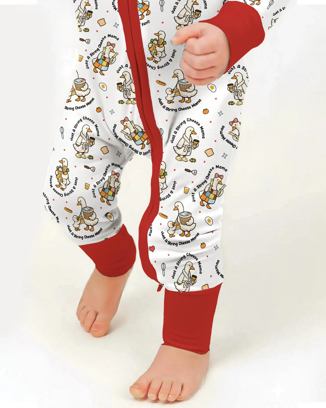 Una mamá de quesos de hebra en la era Mommy & Me - Traje zippy convertible de bambú