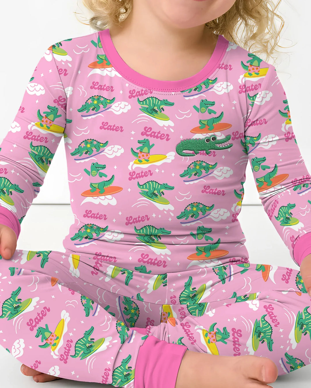 Conjunto de pijama de dos piezas de bambú de manga larga con cocodrilo bordado para verano