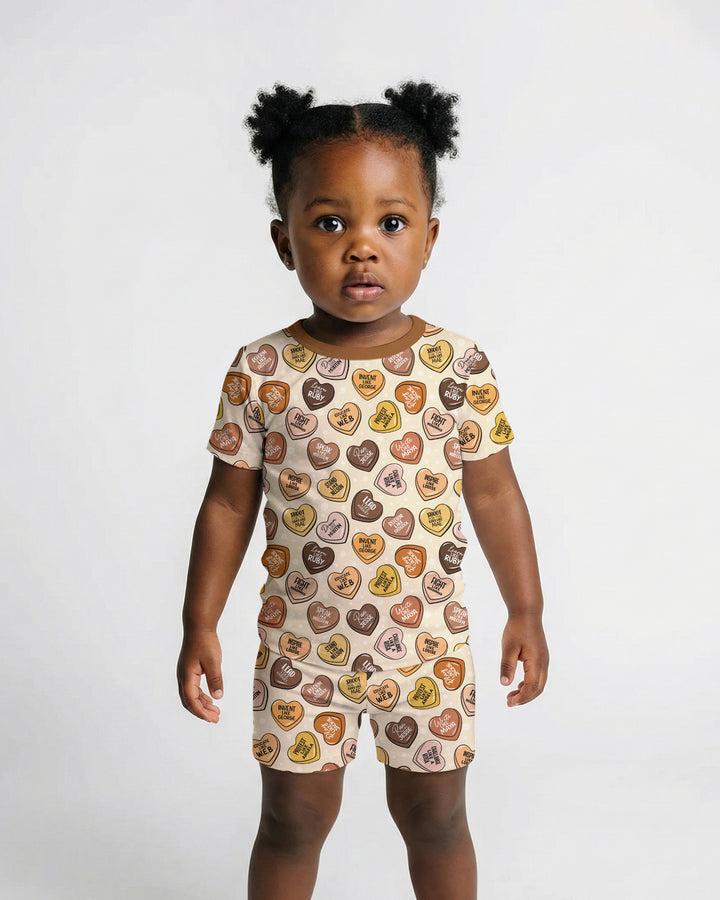 Template Zweiteiliges Pyjama-Set mit kurzen Ärmeln und Shorts