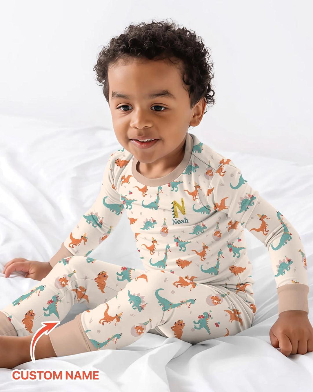 Pijama de dos piezas de bambú con nombre bordado personalizado de dinosaurios y manga larga
