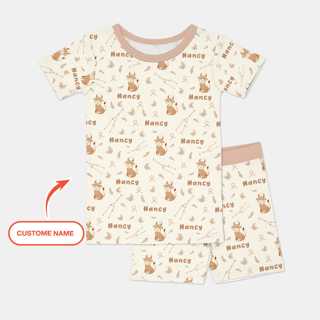 Zweiteiliges Pyjama-Set mit kurzen Ärmeln und Shorts im Sommer-Design