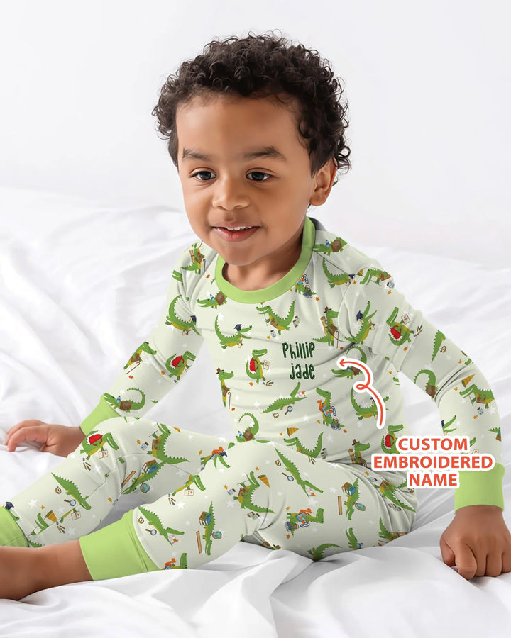 Pijama de dos piezas de bambú con caimán bordado y nombre personalizado de manga larga