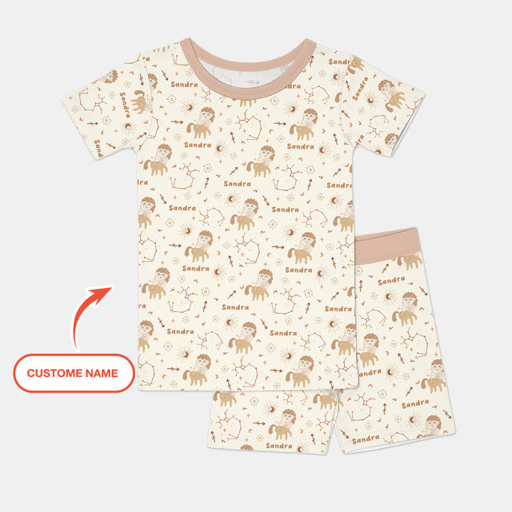 Zweiteiliges Pyjama-Set mit kurzen Ärmeln und Shorts im Sommer-Design