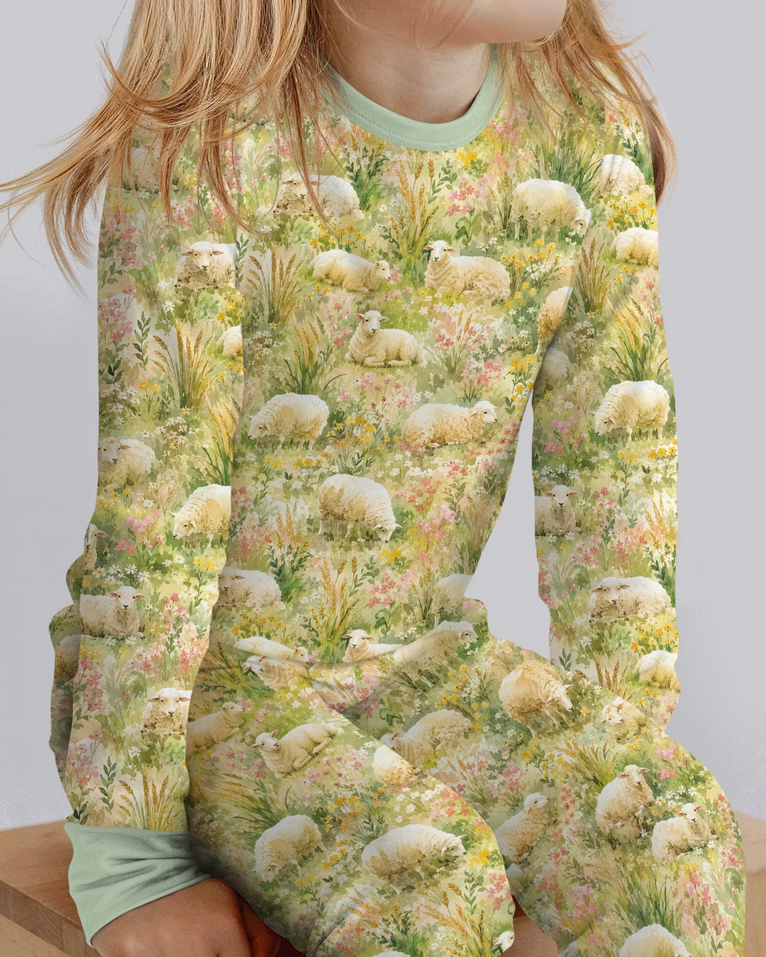 Zweiteiliges Langarm-Pyjama-Set mit Sommerfrüchten