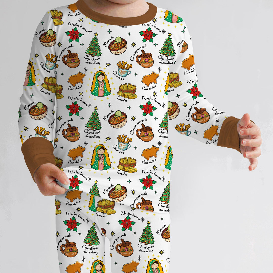 Zweiteiliges Langarm-Pyjama-Set mit Sommerfrüchten