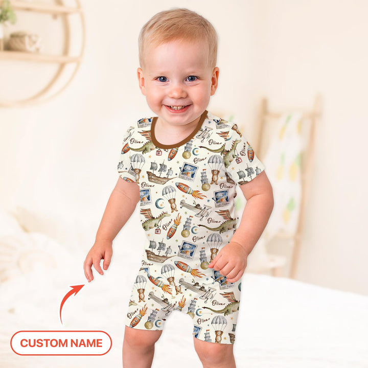 Zweiteiliges Pyjama-Set mit kurzen Ärmeln und Shorts im Sommer-Design