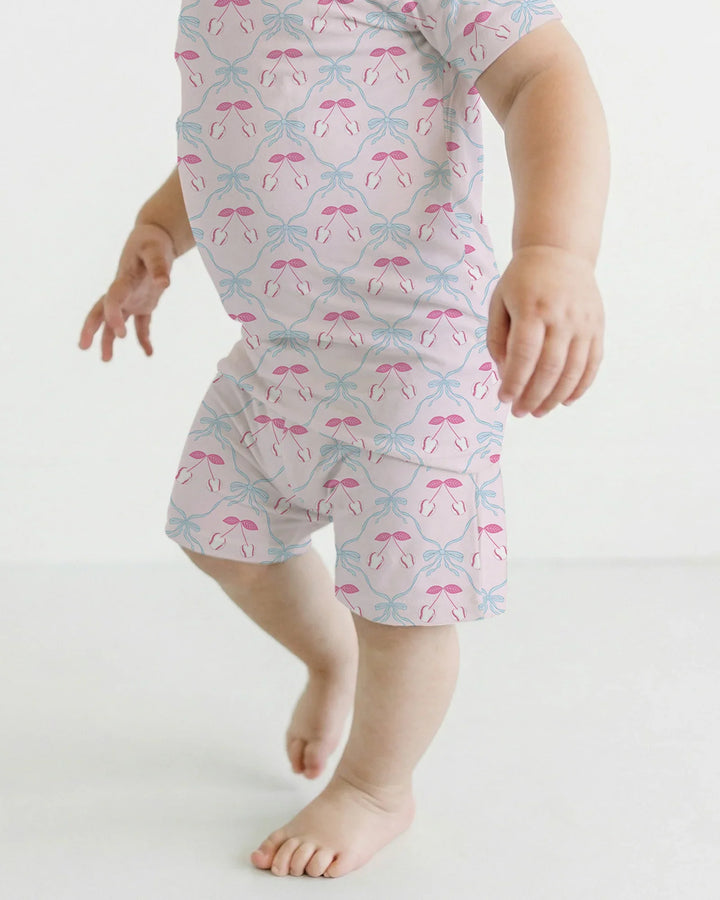 Pijama de dos piezas de bambú de manga corta con pantalones cortos a juego para madre e hija, diseño de béisbol y sóftbol de cerezas