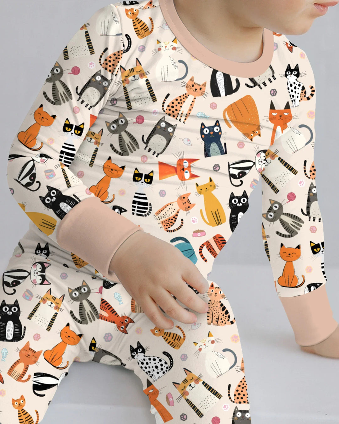 Zweiteiliges Langarm-Pyjama-Set mit Sommerfrüchten