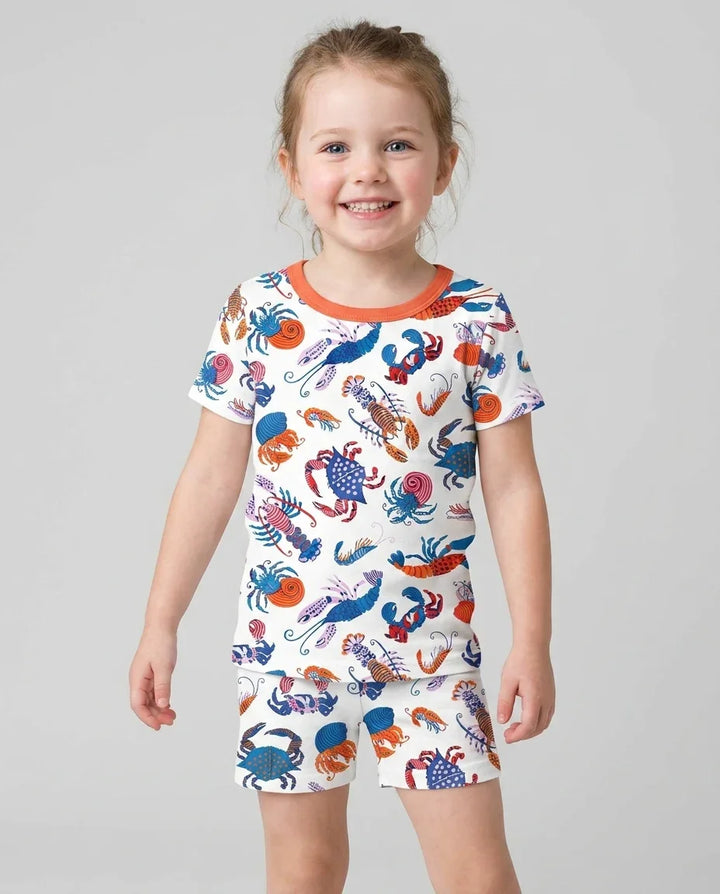 Template Zweiteiliges Pyjama-Set mit kurzen Ärmeln und Shorts