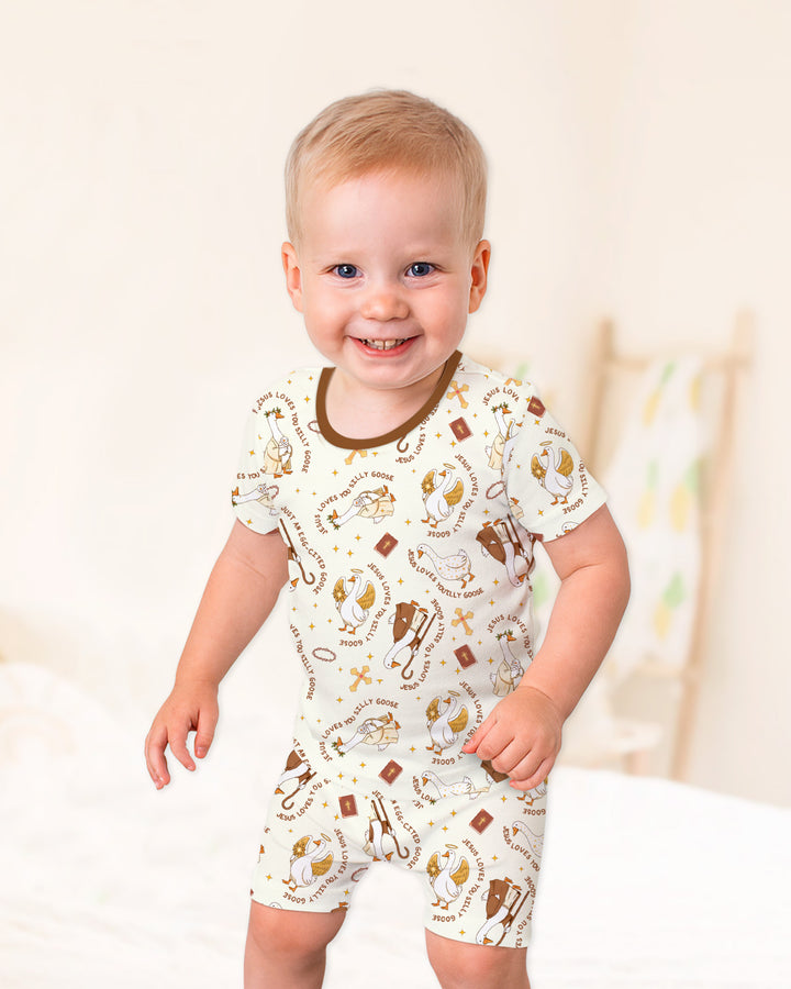 Template Zweiteiliges Pyjama-Set mit kurzen Ärmeln und Shorts