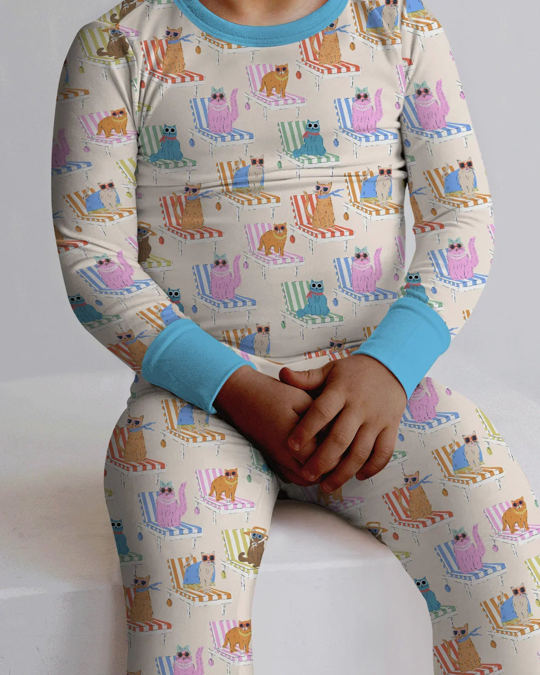 Zweiteiliges Langarm-Pyjama-Set mit Sommerfrüchten