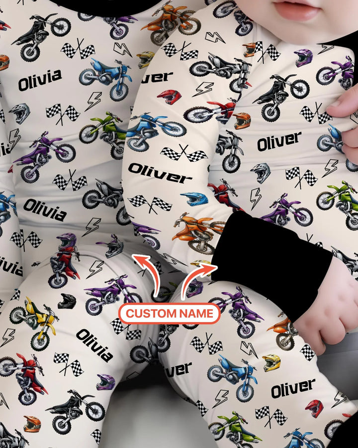 Pijama convertible de bambú con cremallera Little Dirt Bike Rider con nombre personalizado
