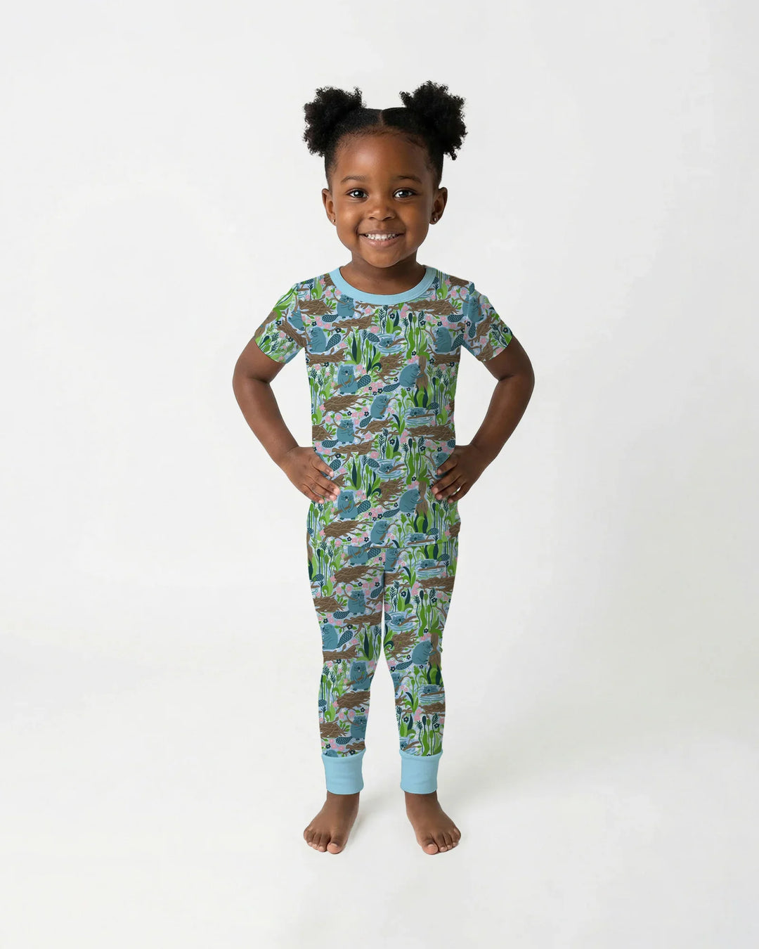 Pijama de dos piezas de manga corta de bambú para pequeños constructores de presas