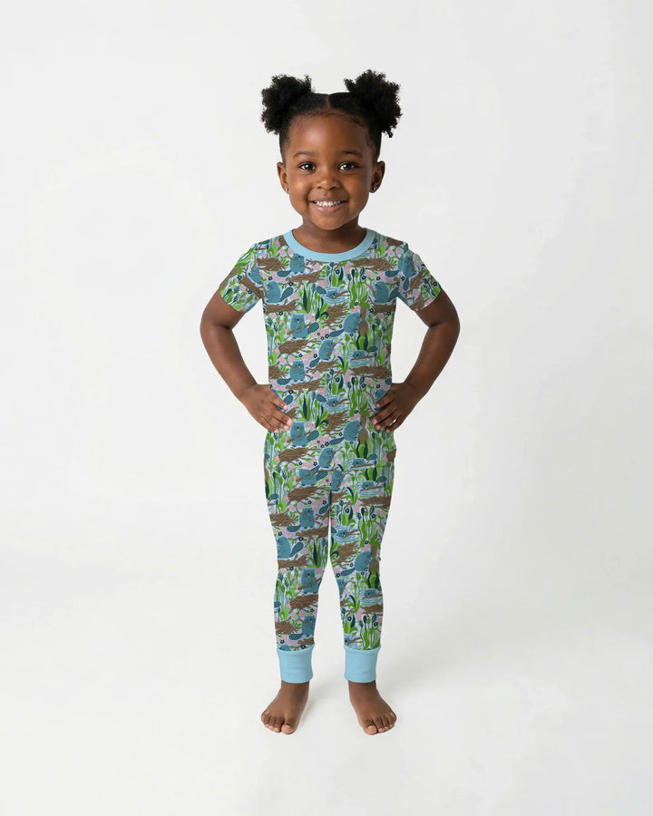 Pijama de dos piezas de manga corta de bambú para pequeños constructores de presas