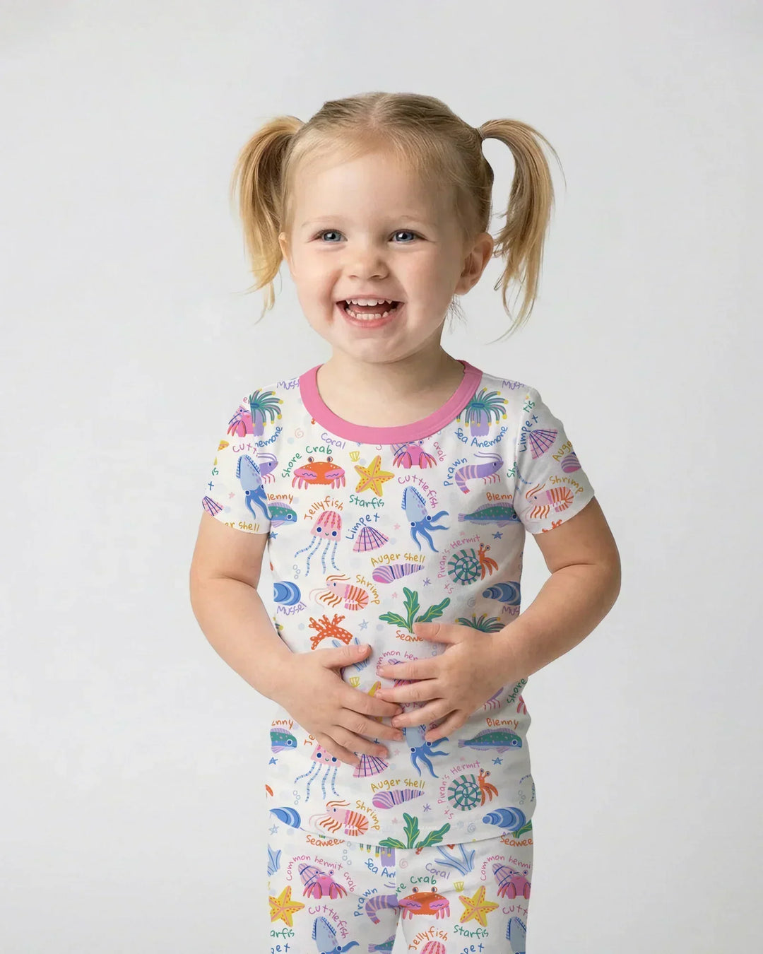 Zweiteiliges, kurzärmliges Pyjama-Set mit Marienkäfern