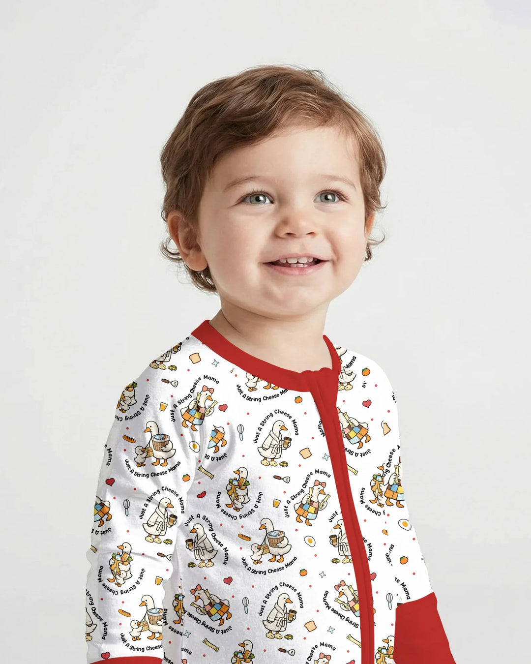 Una mamá de quesos de hebra en la era Mommy & Me - Traje zippy convertible de bambú