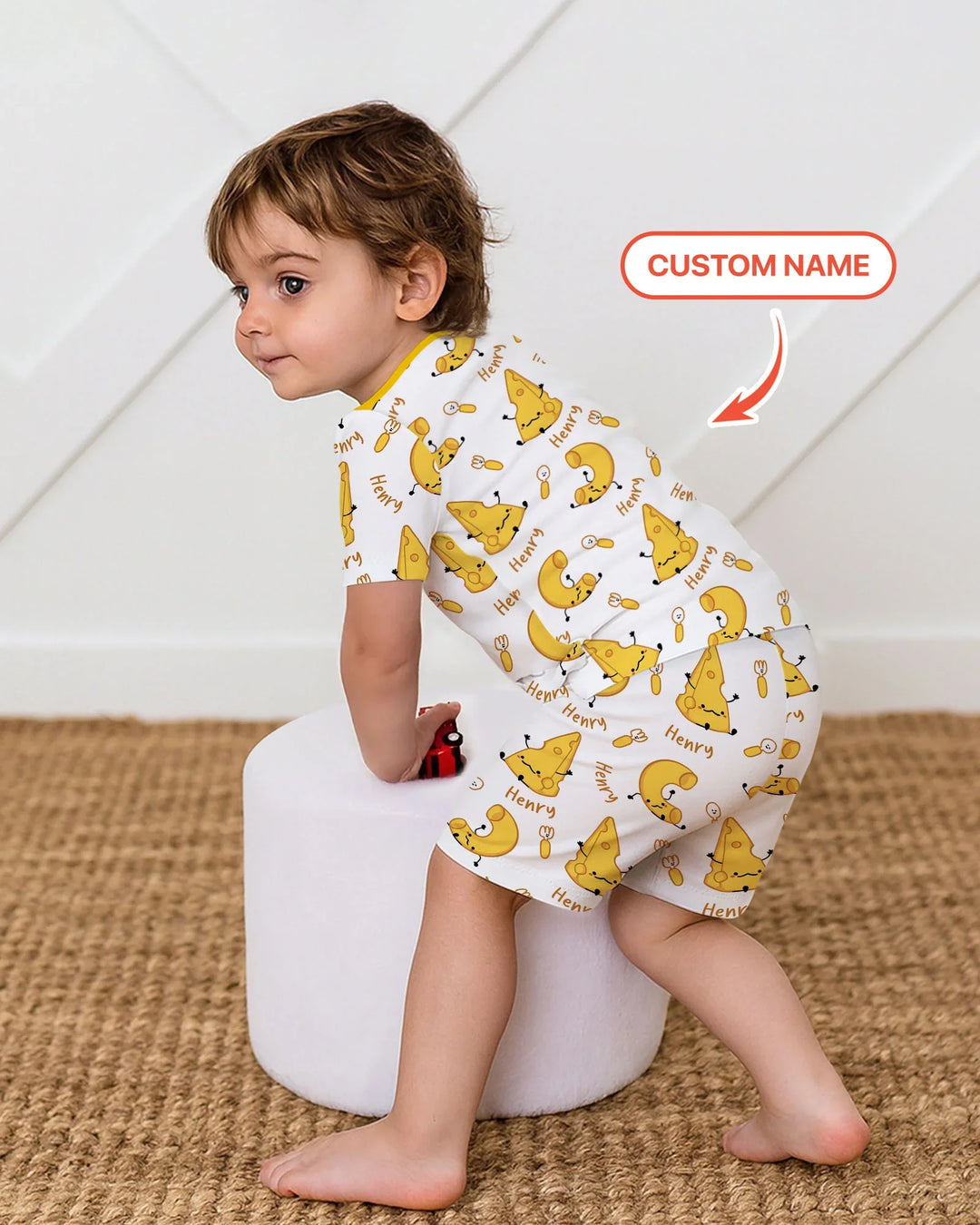 Conjunto de pijama de dos piezas de bambú de manga corta con pantalones cortos y nombre personalizado "Mac & Cheese Club"