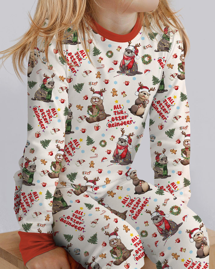 All The Otter Reindeer Bamboo Two Piece Long Sleeve Pajama Set