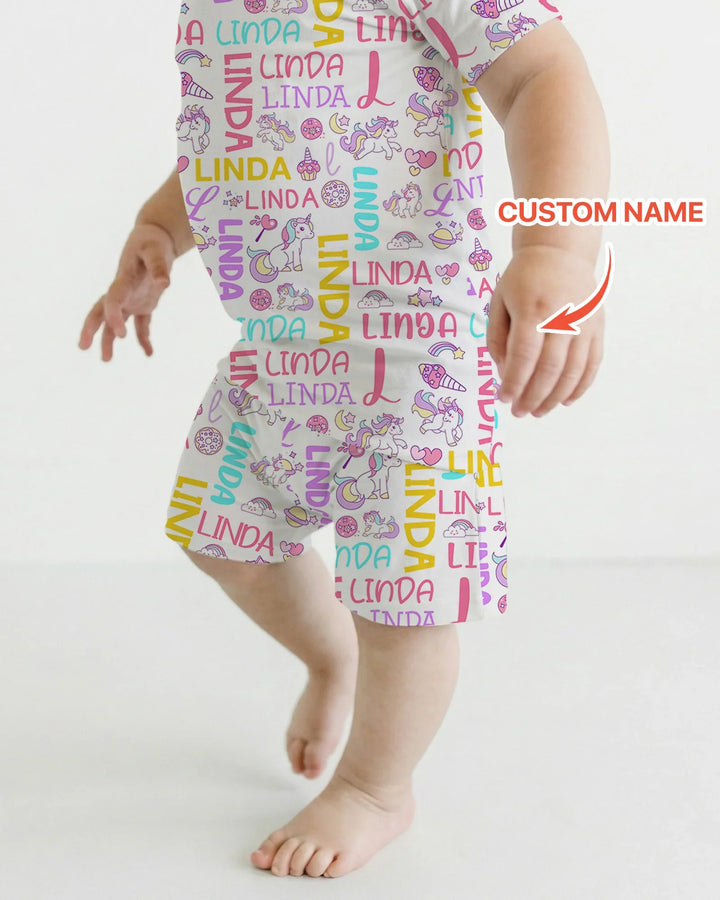 Zweiteiliges Pyjama-Set mit kurzen Ärmeln und Shorts im Sommer-Design