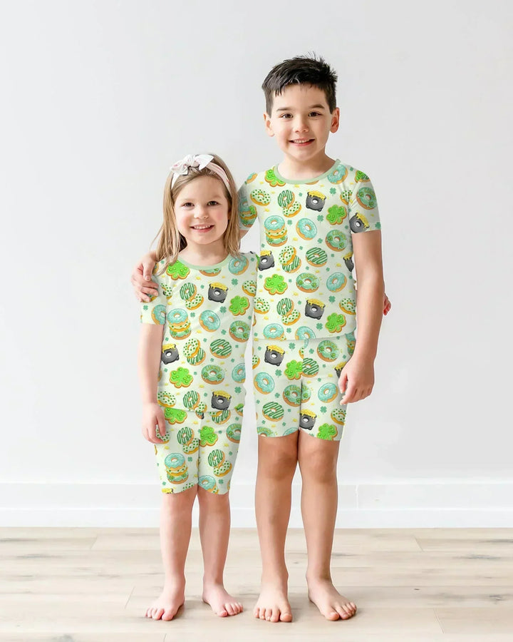 St. Patrick's Day Donut Two Piece Short Sleeve Shorts Pajama Set