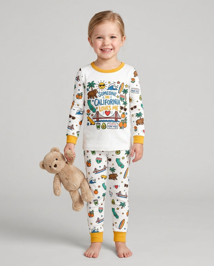 Someone in California Loves Me Bamboo Two Piece Long Sleeve Pajama Set (A)