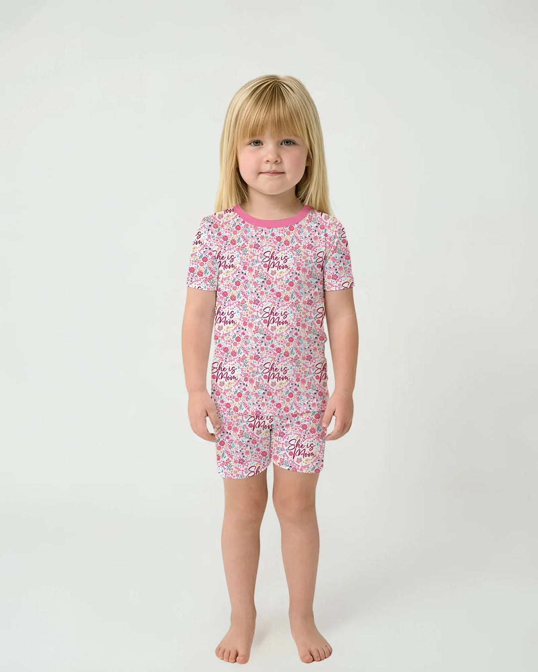 Template Zweiteiliges Pyjama-Set mit kurzen Ärmeln und Shorts