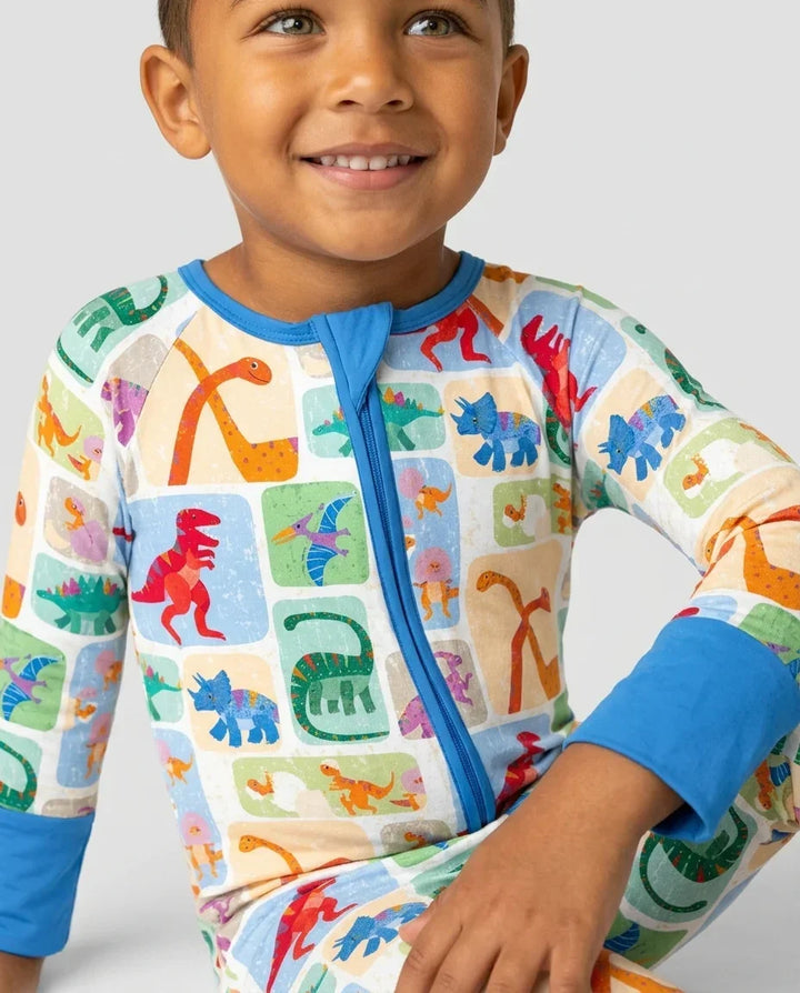 Pijama enterizo de bambú convertible Rainbow Dino Friends a juego para toda la familia