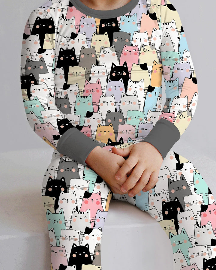 Zweiteiliges Langarm-Pyjama-Set mit Sommerfrüchten