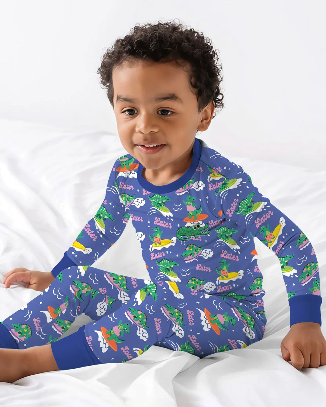 Conjunto de pijama de dos piezas de bambú de manga larga con cocodrilo bordado para verano
