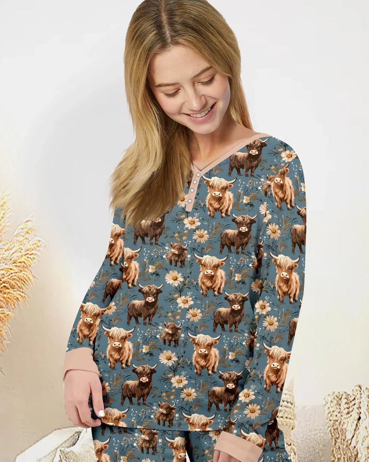 Conjunto de Pijama de Bambú a Juego para Mujer de la Familia de Majestuosas Vacas de las Tierras Altas
