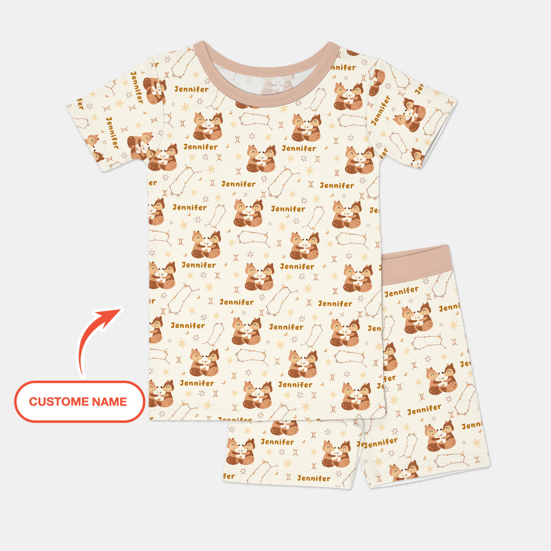 Zweiteiliges Pyjama-Set mit kurzen Ärmeln und Shorts im Sommer-Design