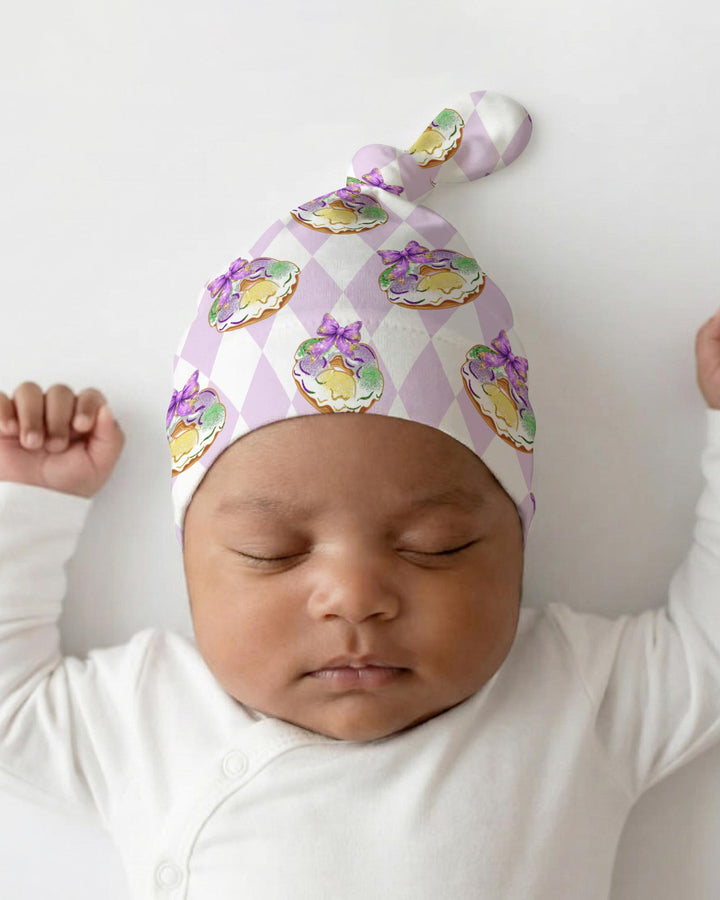 Grüne Knotenmütze mit Bauernhoftieren