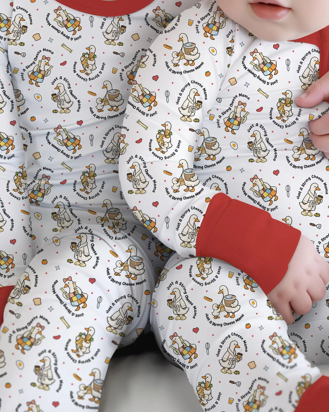 Una mamá de quesos de hebra en la era Mommy & Me - Traje zippy convertible de bambú