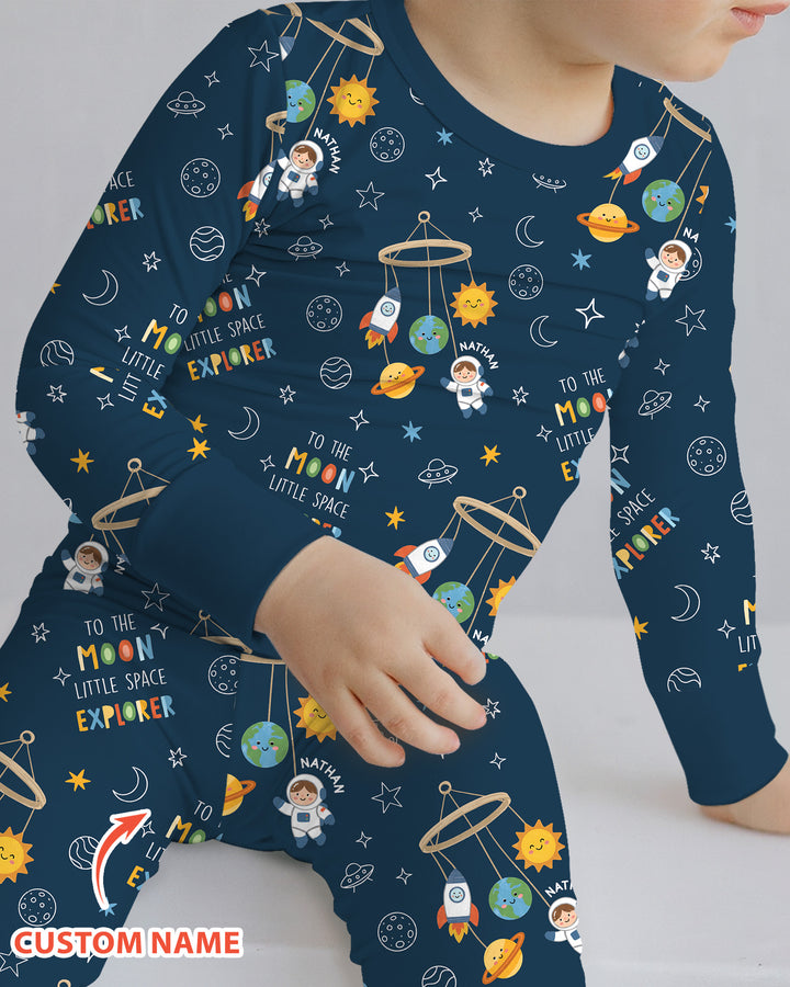 Zweiteiliges Langarm-Pyjama-Set mit Sommerfrüchten