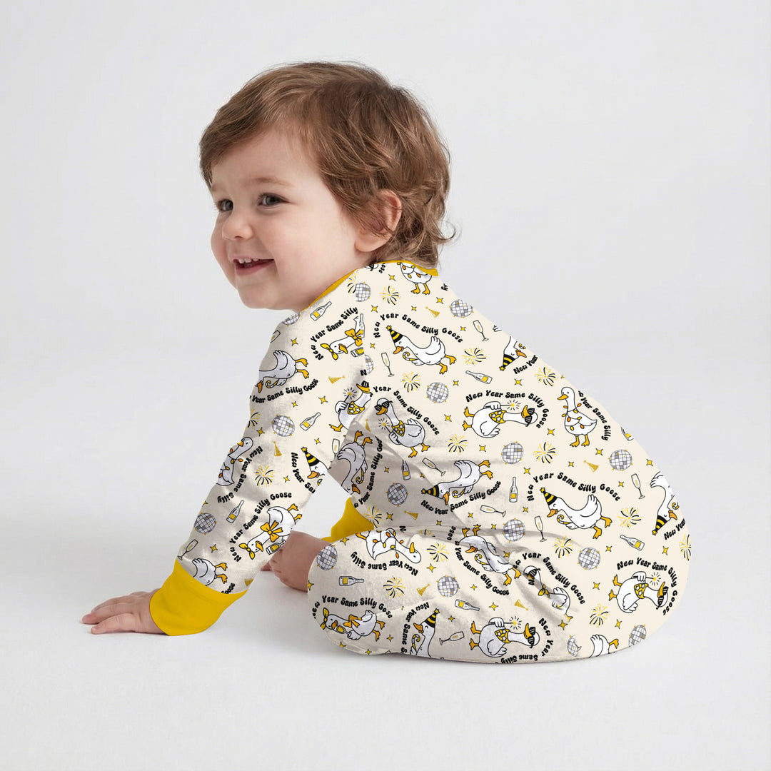 New Year Silly Goose Convertible Zippy