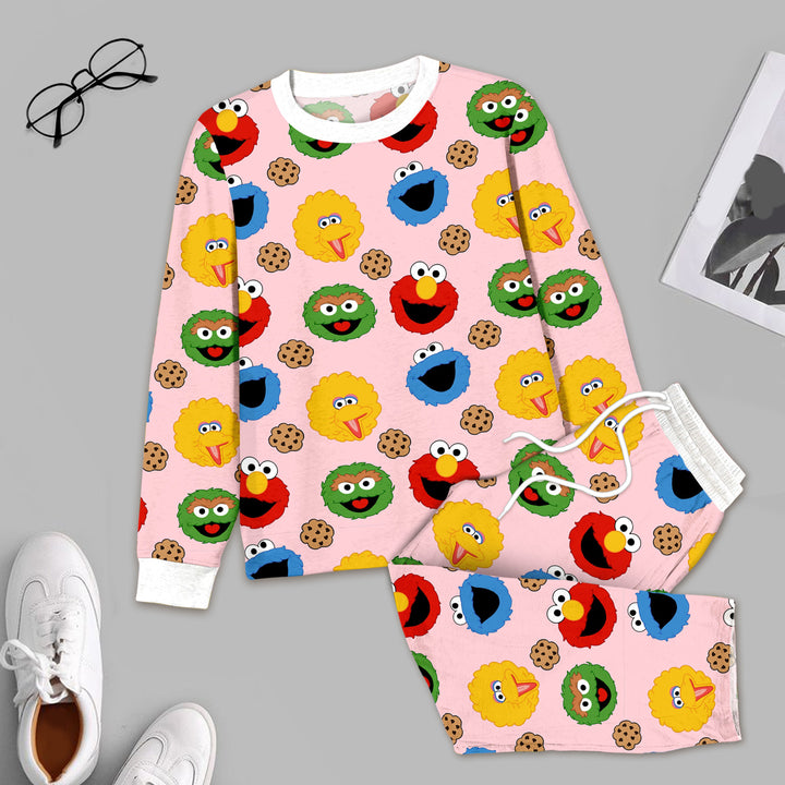 Bamboo Colorful Friends Outfit for Men – Fun and Relaxed