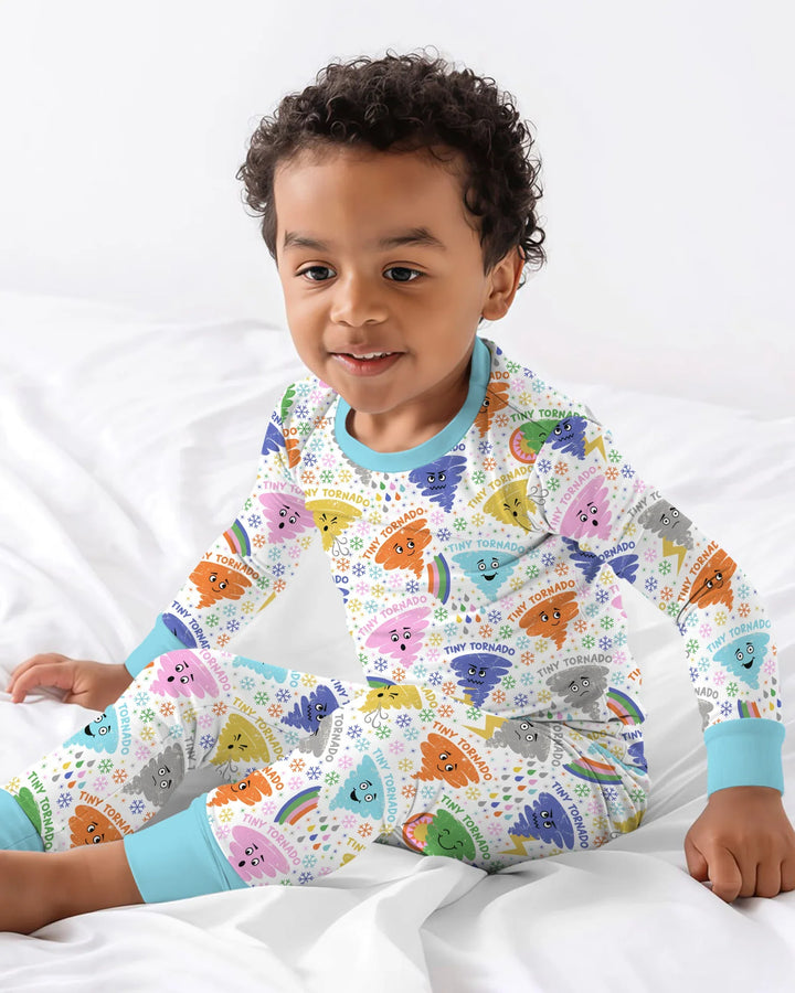 Zweiteiliges Langarm-Pyjama-Set mit Sommerfrüchten