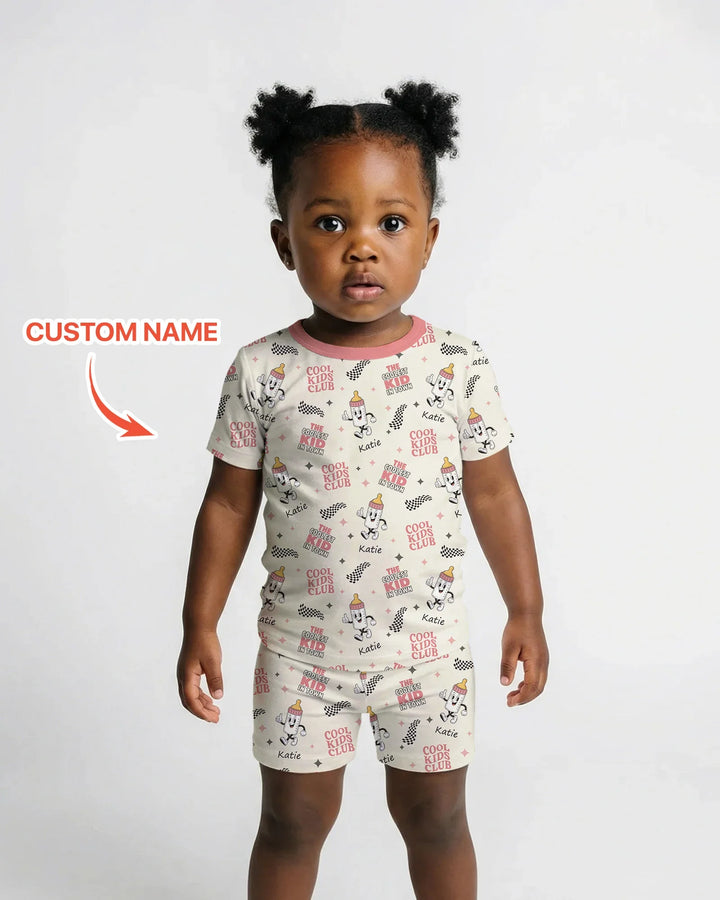 Zweiteiliges Pyjama-Set mit kurzen Ärmeln und Shorts im Sommer-Design