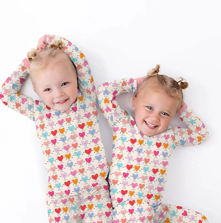 Zweiteiliges Langarm-Pyjama-Set mit Sommerfrüchten