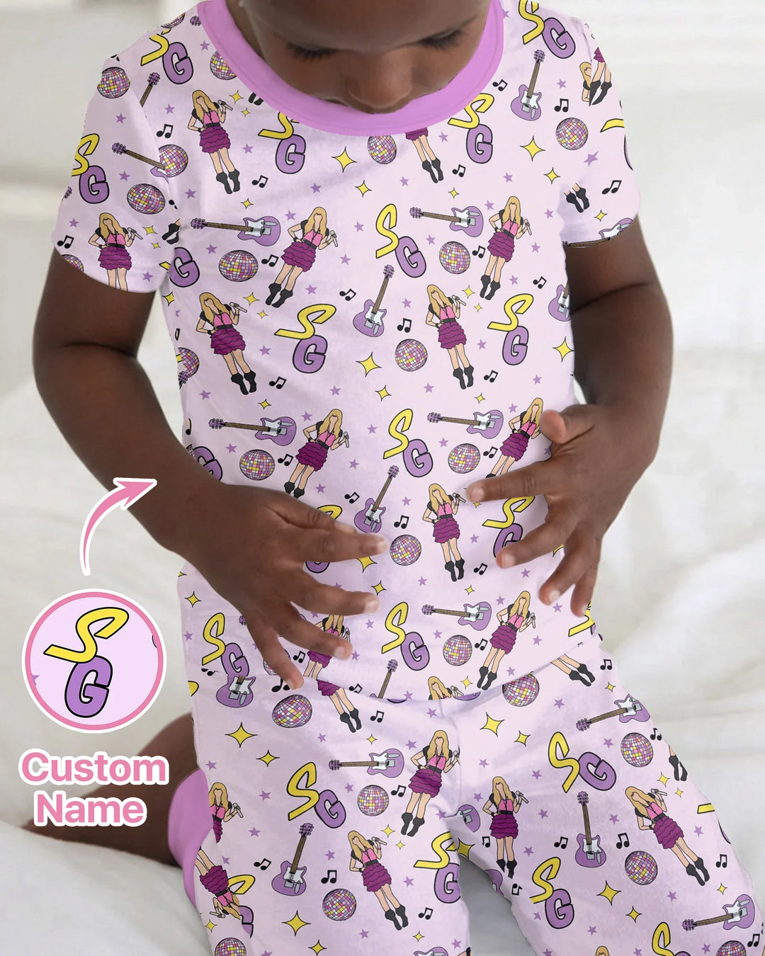 Zweiteiliges, kurzärmliges Pyjama-Set mit Marienkäfern