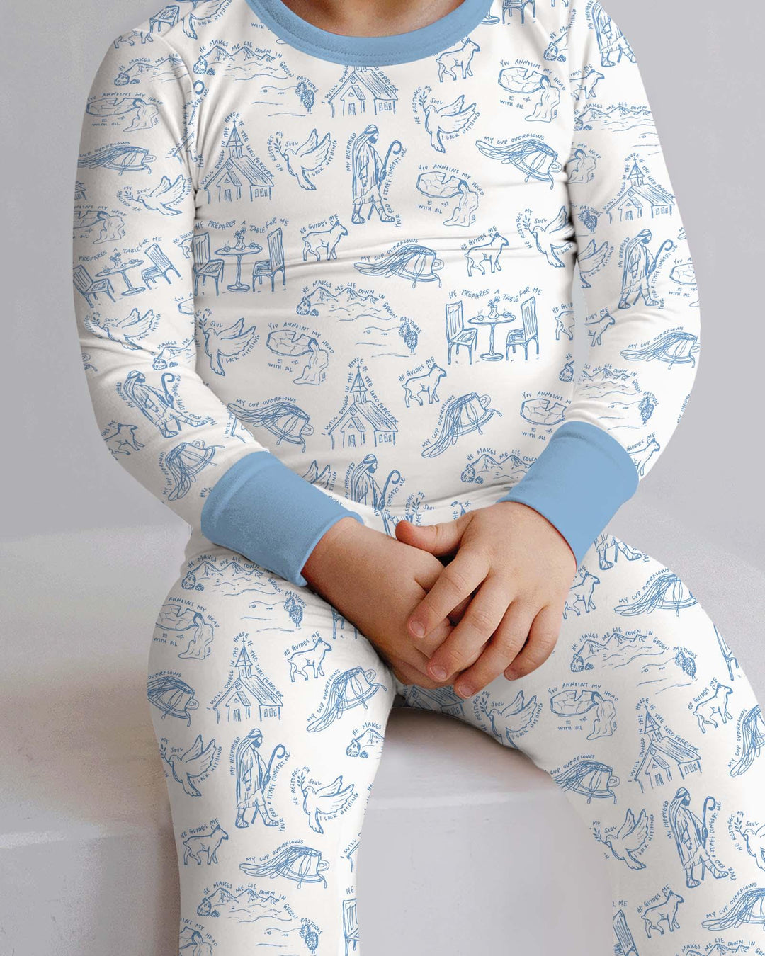 Zweiteiliges Langarm-Pyjama-Set mit Sommerfrüchten