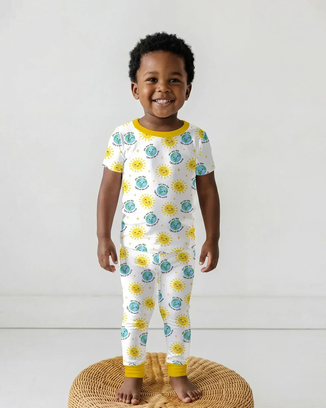 Mateo 5:14 Pijama de dos piezas de bambú de manga corta "Luz del mundo"